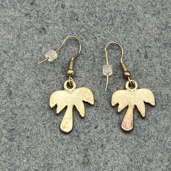 Dangle Pierced Earrings Trees Green Red Enamel Silver Hook Tropical Vacation - Picture 5 of 6